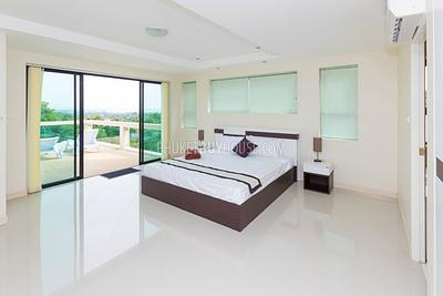 RAW4135: 2 Bedroom Penthouse with a Great Sea View in Rawai Area. Photo #10