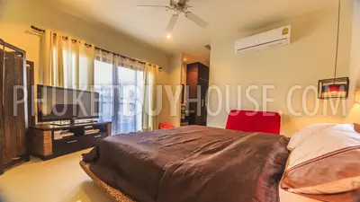 NAI21750: Two Bedroom Villa with a Pool in Nai Harn Area. Photo #4