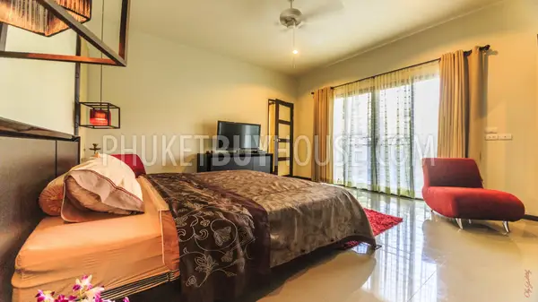 NAI21750: Two Bedroom Villa with a Pool in Nai Harn Area. Photo #12