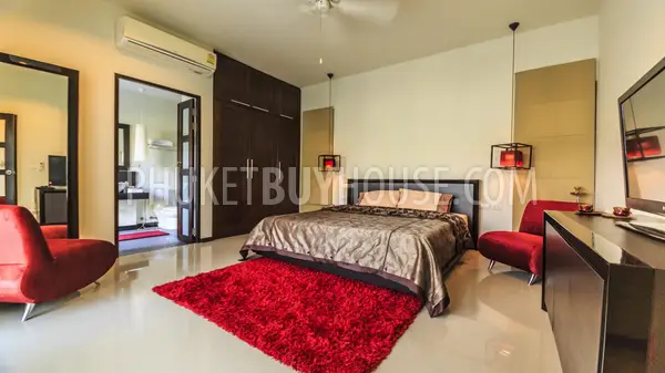 NAI21750: Two Bedroom Villa with a Pool in Nai Harn Area. Photo #8