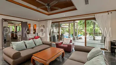 RAW21752: Five Bedroom Luxury Villa in Rawai. Photo #3