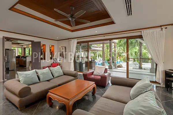 RAW21752: Five Bedroom Luxury Villa in Rawai. Photo #3