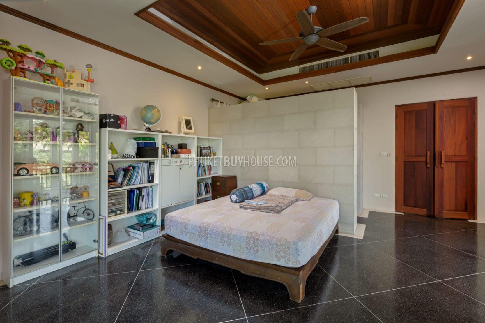RAW21752: Five Bedroom Luxury Villa in Rawai. Photo #11