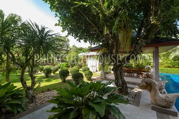 RAW21752: Five Bedroom Luxury Villa in Rawai. Photo #36