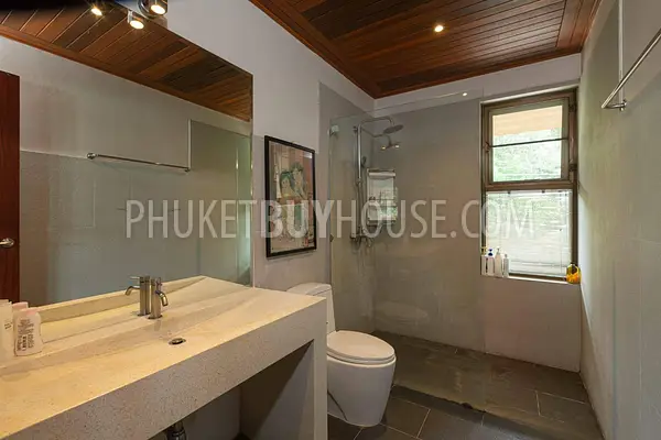 RAW21752: Five Bedroom Luxury Villa in Rawai. Photo #38