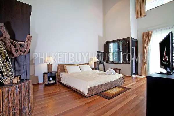 RAW4229: 2 Bedrooms Beachfront villa with private pool !!! Quick Sale !!!. Photo #4