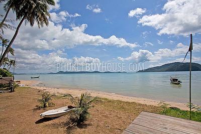 RAW4229: 2 Bedrooms Beachfront villa with private pool !!! Quick Sale !!!. Photo #10