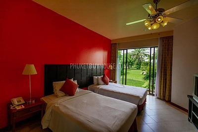 BAN21778: Two Bedroom Apartment Close to Bang Tao Beach. Photo #9