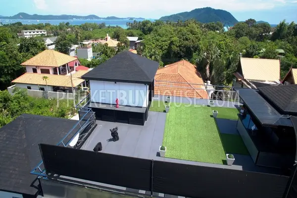 NAI4260: Luxury sea view villa with 7 bedrooms and pool in Nai Harn. Photo #7