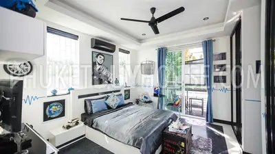 NAI4260: Luxury sea view villa with 7 bedrooms and pool in Nai Harn. Photo #24