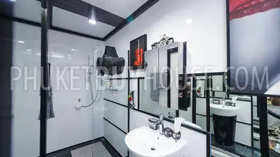 NAI4260: Luxury sea view villa with 7 bedrooms and pool in Nai Harn. Photo #31
