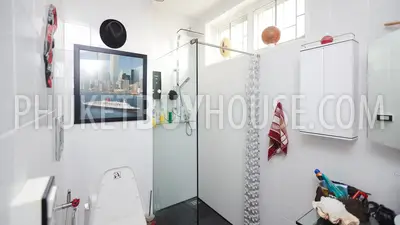 NAI4260: Luxury sea view villa with 7 bedrooms and pool in Nai Harn. Photo #34