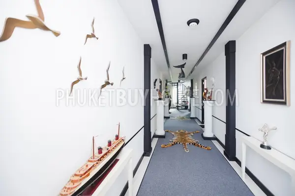 NAI4260: Luxury sea view villa with 7 bedrooms and pool in Nai Harn. Photo #47