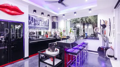NAI4260: Luxury sea view villa with 7 bedrooms and pool in Nai Harn. Photo #69