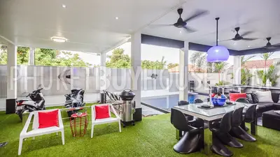 NAI4260: Luxury sea view villa with 7 bedrooms and pool in Nai Harn. Photo #71