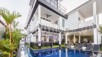 NAI4260: Luxury sea view villa with 7 bedrooms and pool in Nai Harn. Photo #82