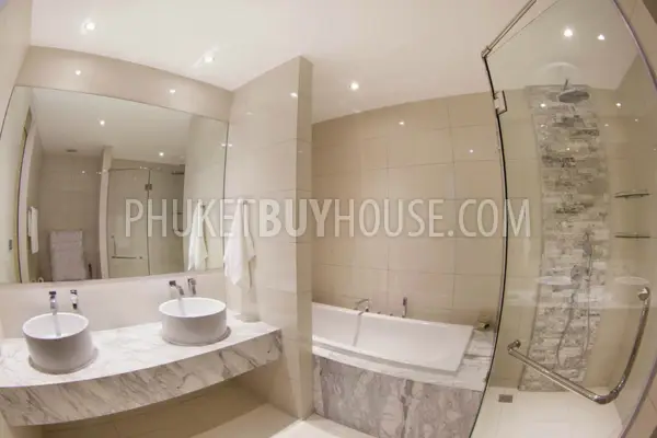 KAT4197: An exclusive luxury 3 bedroom unit with sea view in Phuket. Photo #19