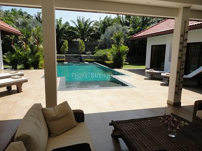 RAW4201: Contemporary Style Great Pool 4 Bedroom Villa Phuket SOLD!. Фото #9