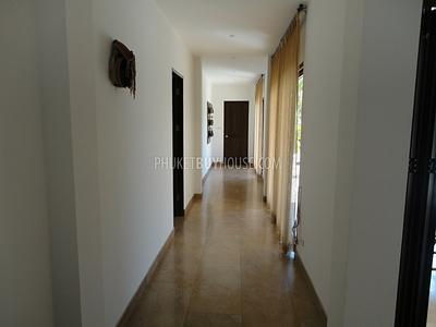 RAW4201: Contemporary Style Great Pool 4 Bedroom Villa Phuket SOLD!. Photo #11