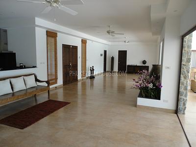 RAW4201: Contemporary Style Great Pool 4 Bedroom Villa Phuket SOLD!. Фото #12