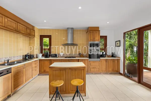 KAM21765: Three Villas with 7 Bedrooms in Total in Kamala Area. Photo #9