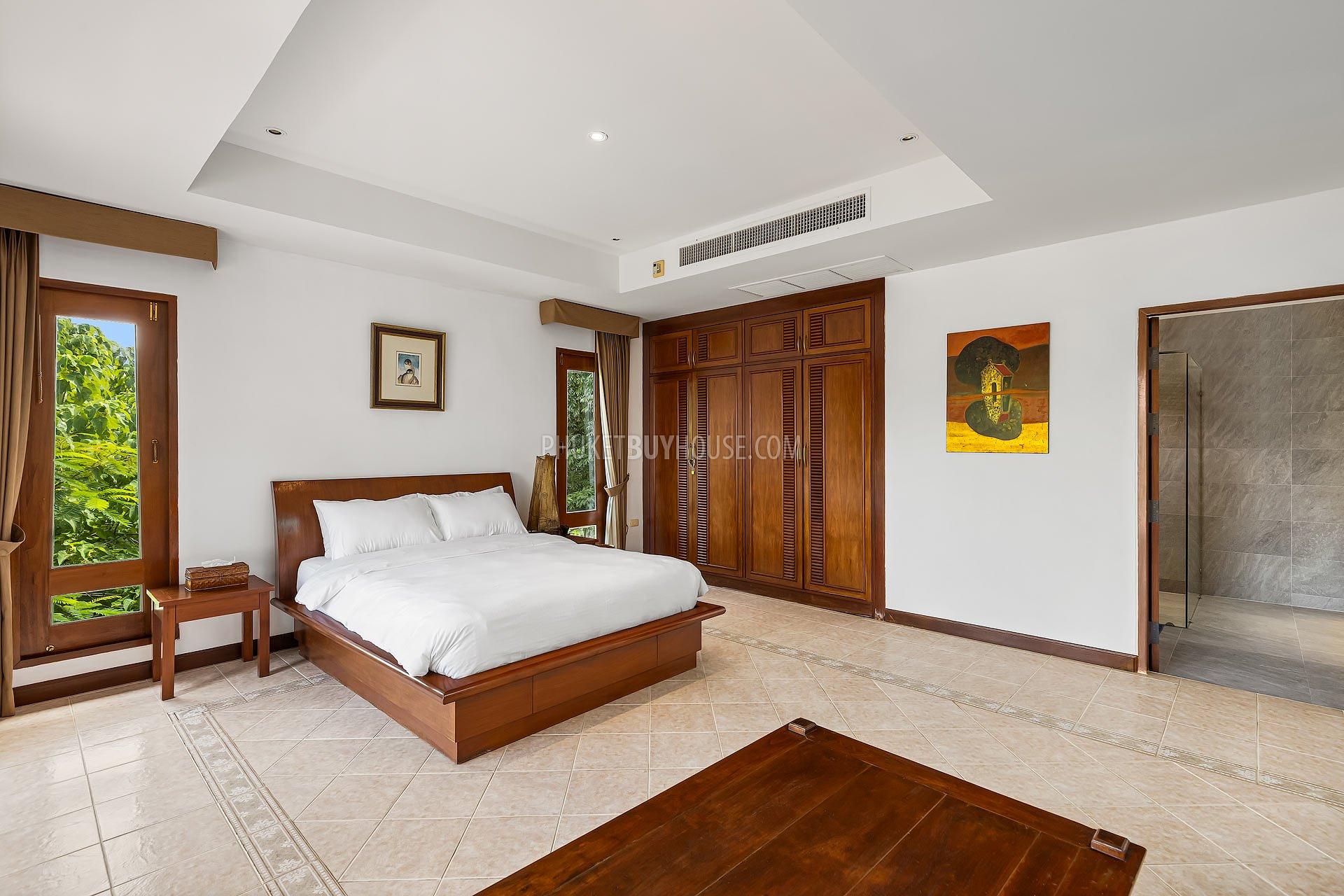 KAM21765: Three Villas with 7 Bedrooms in Total in Kamala Area. Photo #31