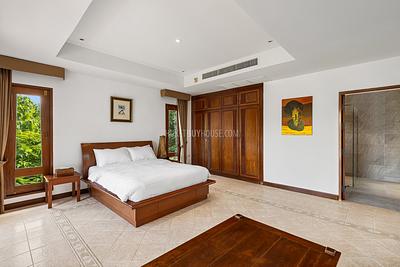 KAM21765: Three Villas with 7 Bedrooms in Total in Kamala Area. Photo #31