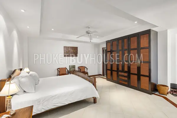 KAM21765: Three Villas with 7 Bedrooms in Total in Kamala Area. Photo #8