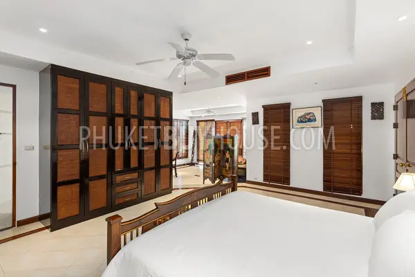 KAM21765: Three Villas with 7 Bedrooms in Total in Kamala Area. Photo #23