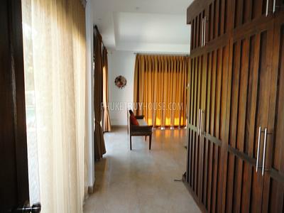 RAW4201: Contemporary Style Great Pool 4 Bedroom Villa Phuket SOLD!. Фото #20