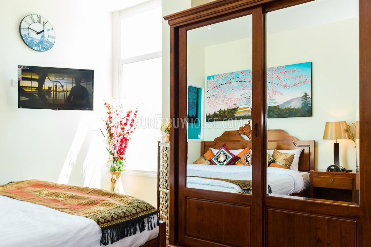 NAI4205: One Bedroom Apartment within Walking Distance to Nai Harn Beach. Photo #4