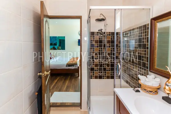 NAI4205: One Bedroom Apartment within Walking Distance to Nai Harn Beach. Photo #21
