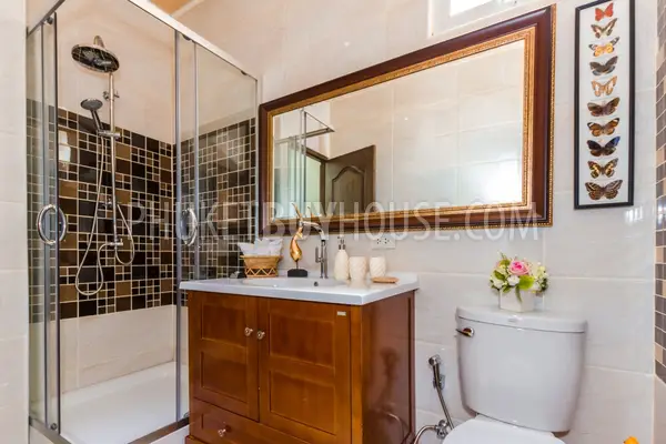 NAI4205: One Bedroom Apartment within Walking Distance to Nai Harn Beach. Photo #23