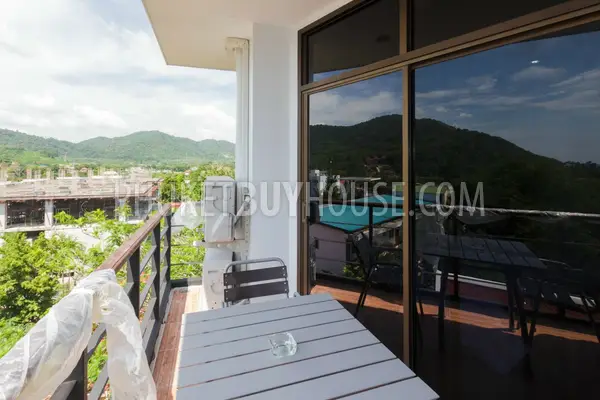 NAI4206: Two bedroom apartment with pool access. Photo #7