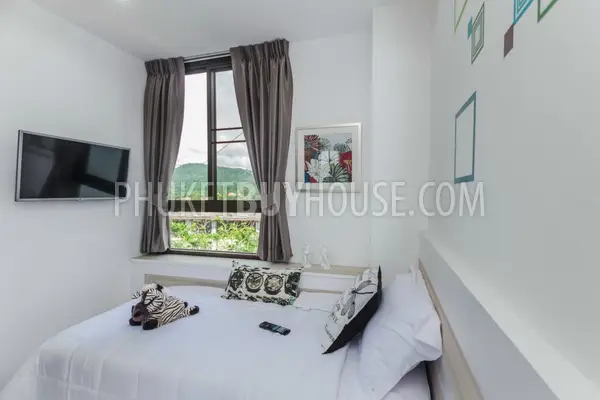 NAI4206: Two bedroom apartment with pool access. Photo #13