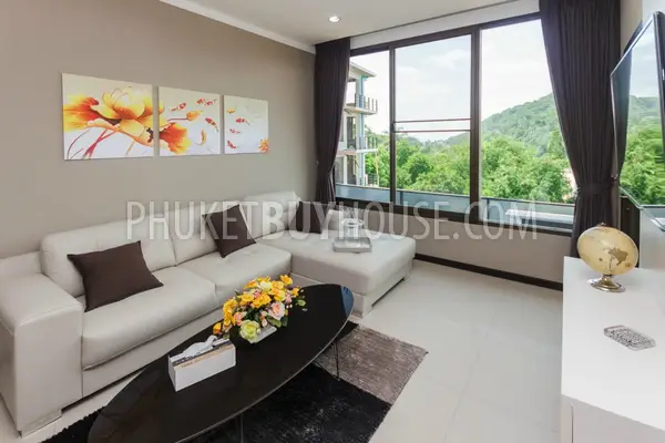 NAI4206: Two bedroom apartment with pool access. Photo #20
