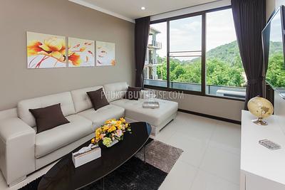 NAI4206: Two bedroom apartment with pool access. Photo #20