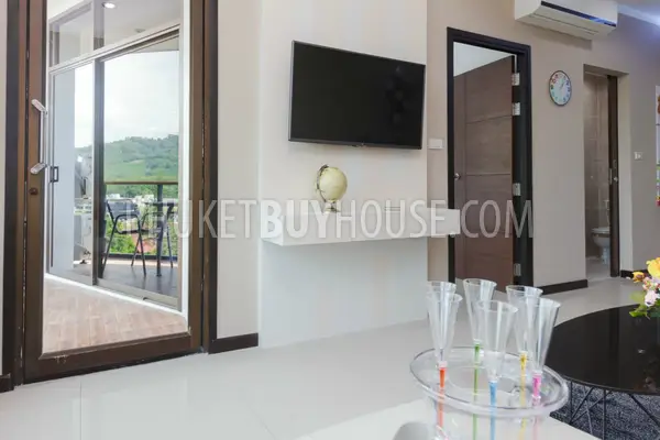 NAI4206: Two bedroom apartment with pool access. Photo #22