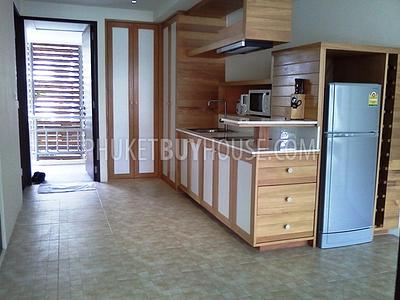 KAT4211: Spacious one-bedroom apartment for sale in Kathu. Photo #2