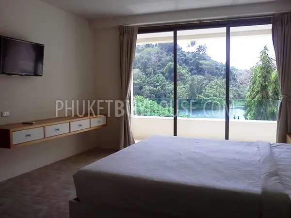 KTH4211: Spacious one-bedroom apartment for sale in Kathu. Fotoğraf #4