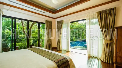NAI4288: Spacious 4 bedroom villa with pool in Nai Harn for sale. Hot offer!. Photo #5