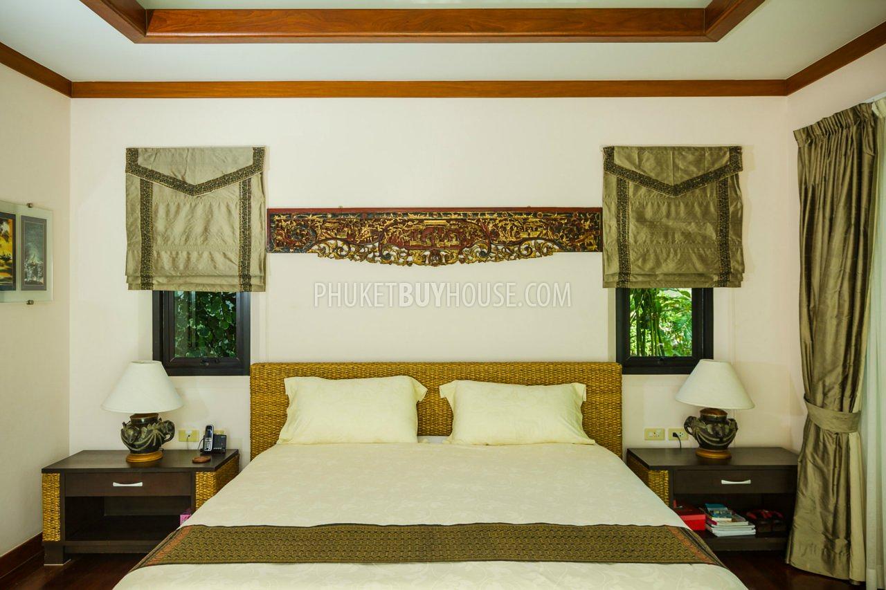 NAI4288: Spacious 4 bedroom villa with pool in Nai Harn for sale. Hot offer!. Photo #6