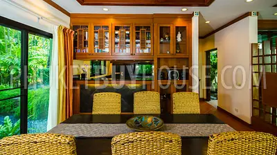 NAI4288: Spacious 4 bedroom villa with pool in Nai Harn for sale. Hot offer!. Photo #16