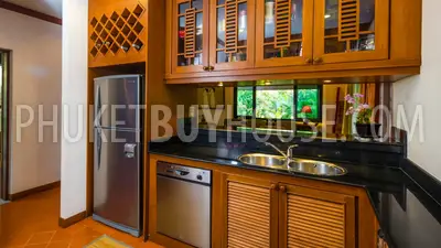 NAI4288: Spacious 4 bedroom villa with pool in Nai Harn for sale. Hot offer!. Photo #20