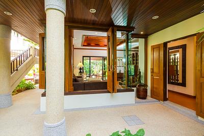 NAI4288: Spacious 4 bedroom villa with pool in Nai Harn for sale. Hot offer!. Photo #22
