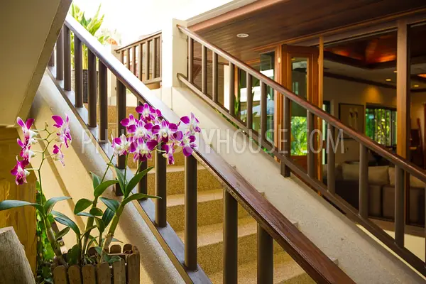 NAI4288: Spacious 4 bedroom villa with pool in Nai Harn for sale. Hot offer!. Photo #24