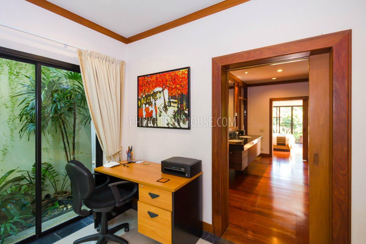 NAI4288: Spacious 4 bedroom villa with pool in Nai Harn for sale. Hot offer!. Photo #25