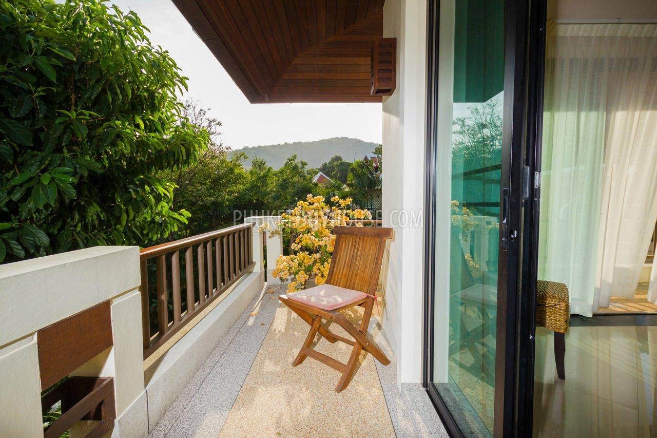 NAI4288: Spacious 4 bedroom villa with pool in Nai Harn for sale. Hot offer!. Photo #35