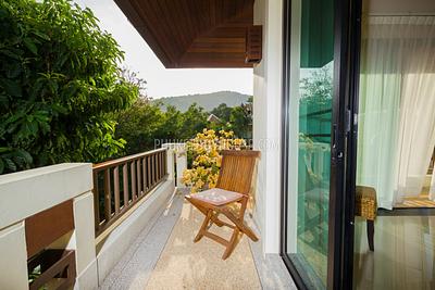 NAI4288: Spacious 4 bedroom villa with pool in Nai Harn for sale. Hot offer!. Photo #35