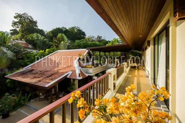 NAI4288: Spacious 4 bedroom villa with pool in Nai Harn for sale. Hot offer!. Photo #37
